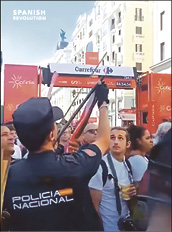 ▲ Imágenes de la represión policial Spanish Revolution
